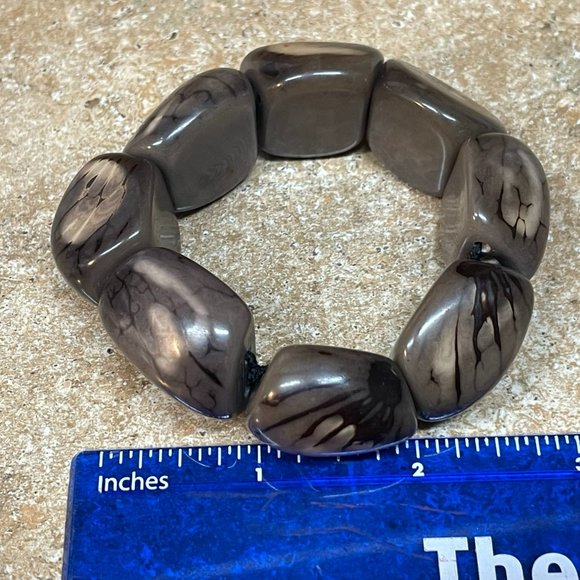 TAGUA FREE TRADE ARTISAN MADE DARK BROWN SHINY PEBBLE NUGGETS STRETCH BRACELET - Picture 3 of 3